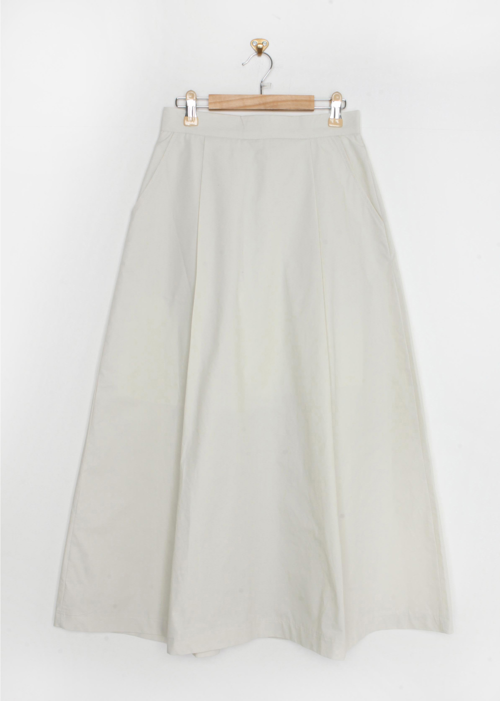 長裙 white 彩色圖像-S1L195